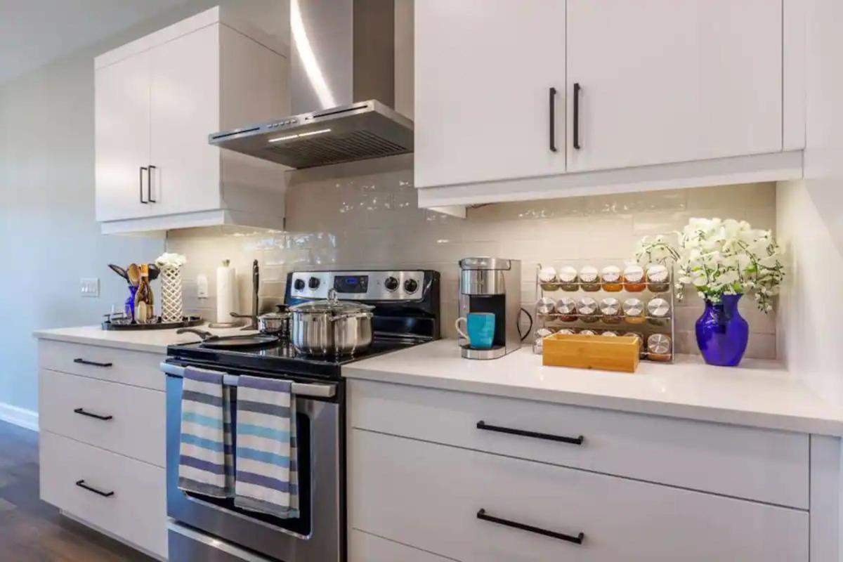 Modern 3Bdr 3 Bath, Garage, Backyard, Theater Apartment Niagara Falls Exterior photo
